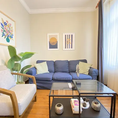 Charming Vintage 3br In The Heart Of Beyoglu